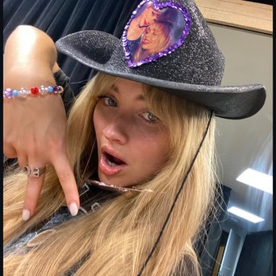reyreactfolder's profile picture. reality tv, film, and miscellaneous niche reaction videos (personal account is now on BlueSky)