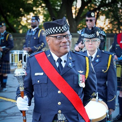 Regular, hard working Canadian
#GoHabsGo, #RepDetroit, #GoBlue
Star Wars, Star Trek, Pipe Bands, Cadets, Canadian Armed Forces