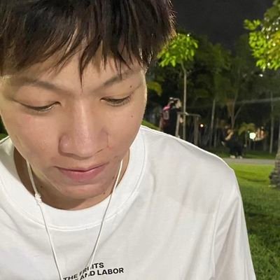 kisstheGhost01's profile picture. 