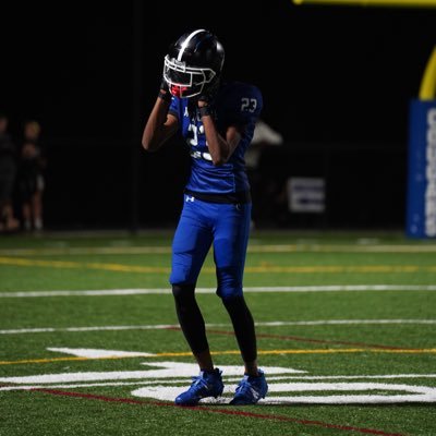 6’3 165 Defensive Back 2026 | @ | NCAA ID: 2209679754 | djholly513@gmail.com