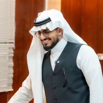 محامي⚖️باحث دكتوراة ، ماجستير القضاء في الأحوال الشخصية @uqu_edu ماجستير القانون العام @kauedu_sa | في خير بقاع الأرض🕋 أقْطُر أدبًا 💧