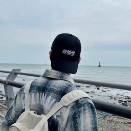 NeepiezH0TnVve's profile picture. 