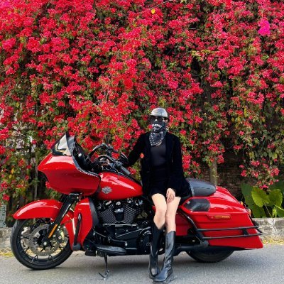 🏍️💨自転車と屋外活動が好き!キャンプ⛺や旅行で自由を楽しむ✨暗号通貨や株式投資📈にも興味があります!挑戦して未来をつかむのです