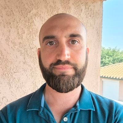 Fan de jeux vidéo, mangas, photographe amateur, je suis un papa geek!