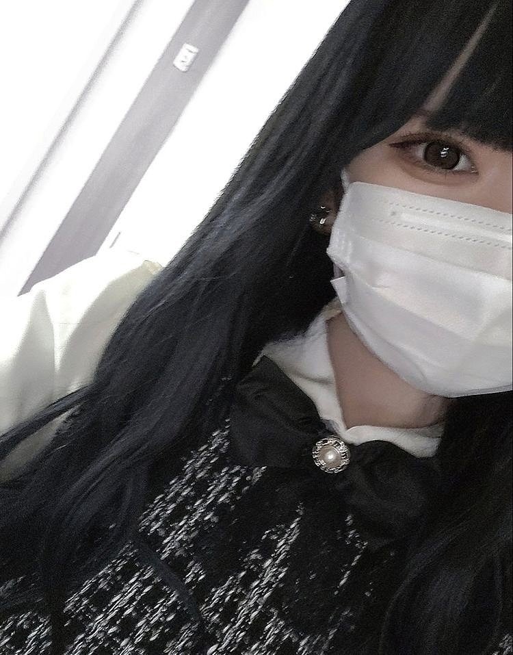 Xp0QD7zXAPVF5ez's profile picture. 配信してます▶https://t.co/e1Vj50ATuv