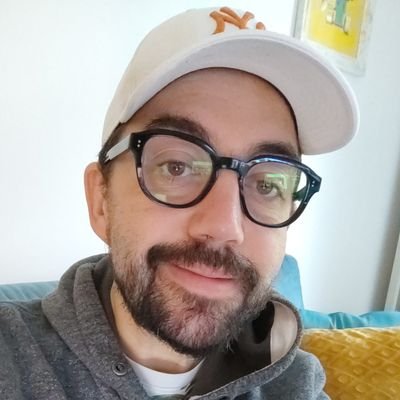 Rédacteur en chef et journaliste au JRS, le mensuel gratuit du sport rennais. Parce que le sport n'est pas qu'un jeu, c'est bien plus important que cela ;)