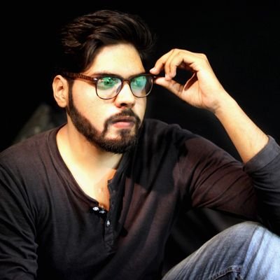 vs1699546's profile picture. Journalist at Zee Media