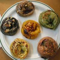 SantAntoniPart's profile picture. Això pretén ser una versió reduïda del blog que em delata quan surto a menjar i a beure pels puestos, que normalment és a Sant Antoni (i part de l'estranger).