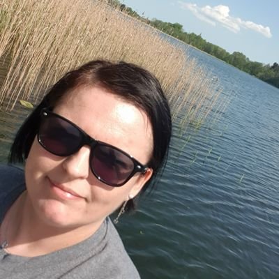 księgowa-urzędnik, czytanie to moja pasja, fan sportu: F1, zimowe, piłka nożna
RT/ nie oznacza poparcia wypowiedzi. Tu prywatnie.