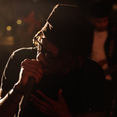 Rapper/Singer • Audio Engineer WHAT KIND OF MUSIC DO YOU LIKE?