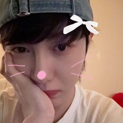 tiniynal's profile picture. ୨୧ ...  i'm a doll-sized bunnies! with adorable o’ ribbon’s perch and shining gem necklace. ♡