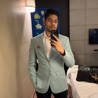 AyushSr73871224's profile picture. 