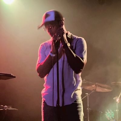 Neo Soul meets R&B | Multi-instrumentalist from Houston 🎹 | Broadway Achievement Award winner | Latest: 'At Night' |heard on @UrbanInfluencers & @SofarSounds