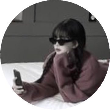 naru01023's profile picture. 