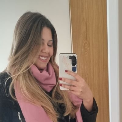 flortothefloor's profile picture. Product + Strategy @futuretempHQ |One-woman Digital Marketing Agency |