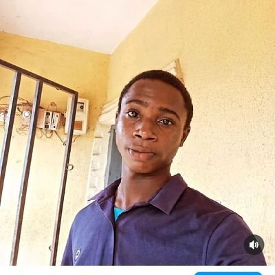 hello there ! I help people start and build a sustainable 6-7 figures online business from scratch as a complete beginner💵💵💰