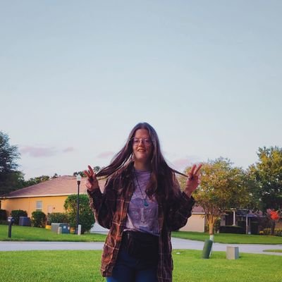 Kat, she/her/they/them, 🎨 ☕ 🎞 🐈⬛
don't bother / anarchist, artist, bitch