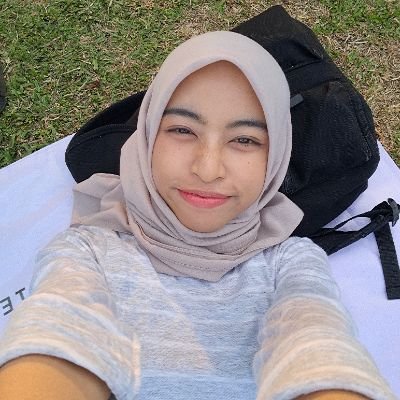 itsoia's profile picture. let them.