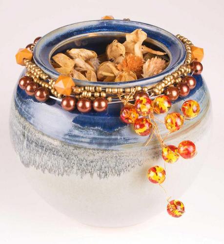 Fitz Design Industry Page - The Leading Provider of floral jewelry for proms and weddings.