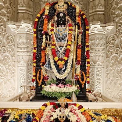 AmanSin82879776's profile picture. सनातन संस्कृति ❣️||हिंदू ❣️||शायरी ❣️||