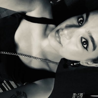 SahanaSood's profile picture. ain’t nothing but drama / C11 @10kdesigners