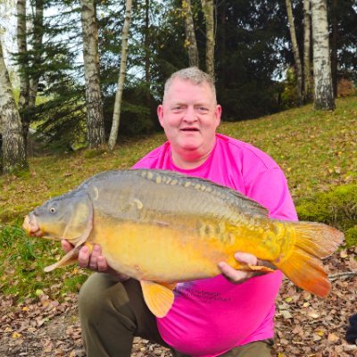 owner/editor of Talking Carp magazine-
GCT Angling team manager-
Castaway PVA consultant and media-
Team Nutrabaits-
Media manager for Brooms Cross fishery.