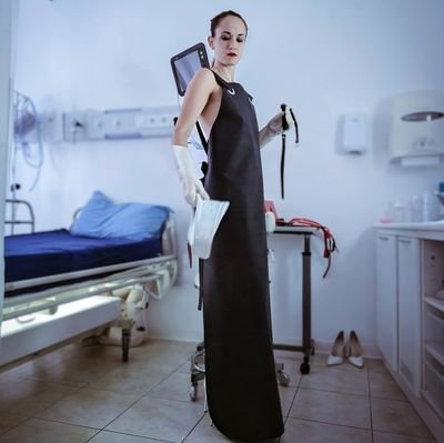 🔞 La #Gynarchic #Nurse #Clinic (#GNC) est la clinique bdsm de Maîtresse/Nurse @MiladyBlanche - Fontainebleau 🇫🇷
📨: cngblanche@gmail.com