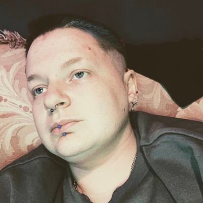RP account. Javi Reno. Lieutenant commander. Science and engineering officer. Colour Empath. Spore navigator. multi universe. Multi ship MDNI 18+ LLAP