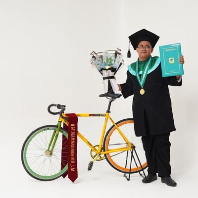 Muhammadabbie_'s profile picture. @highlevelo

It's okay if you don't like me. Not everyone has good taste 🙂