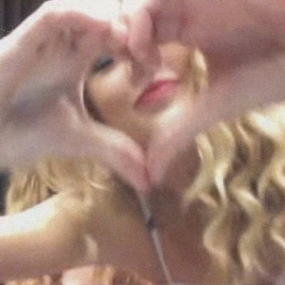 lamasswiftiee's profile picture. Swiftie obsesionada. Politóloga. 21✨