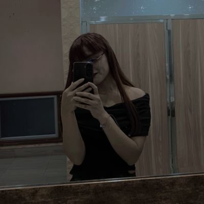 AnabelleSR7's profile picture. Sic Mundus Creatus Est