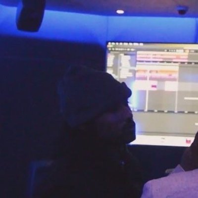 itsdanteprice's profile picture. Bronx, NYC Born - London. Audio Engineer
