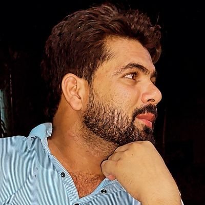 Farmans13082505's profile picture. मुझे झुकना नहीं आता
मैं सिर्फ अल्लाह के आगे झुकता हूं और किसी के सामने नहीं झुक सकता