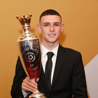 Phil Foden enthusiast. PFA POTY 2024🏆6️⃣X league titles 1️⃣UCL 2️⃣FA CUPS