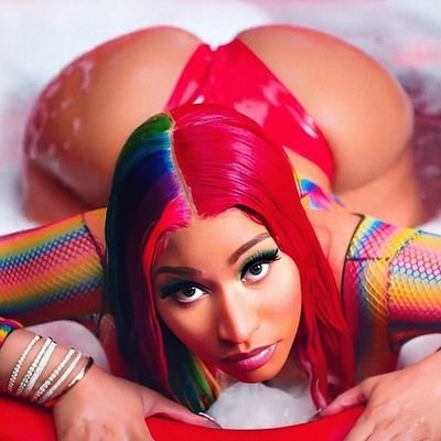 HotxxxPeople's profile picture. hot people only 🔥