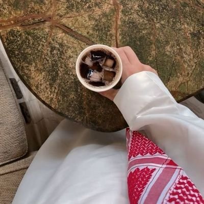 MazyaSaf's profile picture. مهما حدث بيننا، لا تنسي طريق العودة الي.♥️

شاعر فلسفة