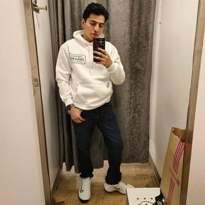 Rolscar_'s profile picture. .