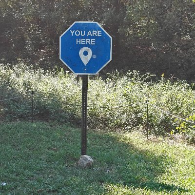 Somethings33202's profile picture. Nothing important. Just existing like a grocery bag flying in the wind. I don't respond to DMs. I hate them.