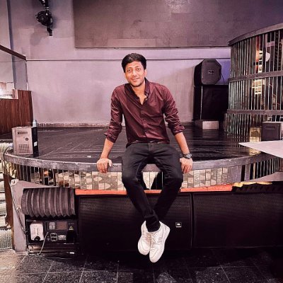 vickyjaiss's profile picture. Being Indian!! Being Human!!🇮🇳