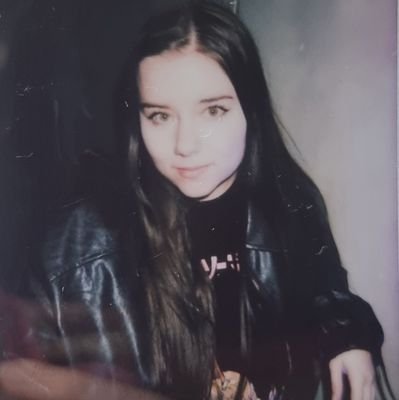TinaMissoux's profile picture. Environment Artist🪨🌼🍄🪵                                    •|Looking for work|•
