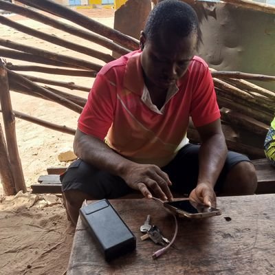 AvetohKoss12238's profile picture. 