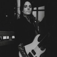 ricky (@agravehorror) Twitter profile photo