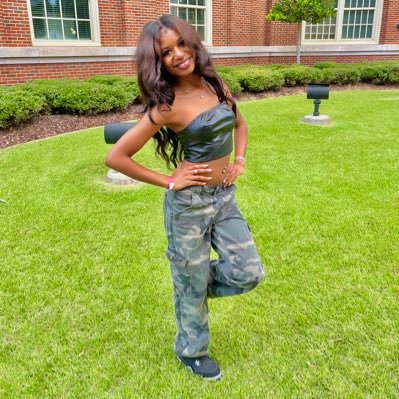 follower of Christ | univ. of alabama 🐘 | i just be talking to myself on here lol.