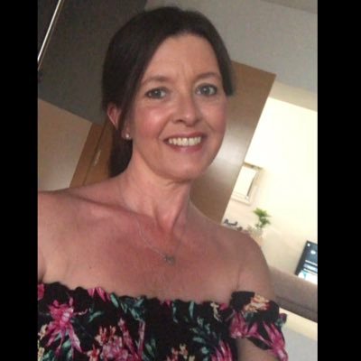 mrsb27's profile picture. Just a normal mum & wife living with ME/CFS and fibromyalgia, but looking on the bright side 😊 #ME #CFS #fibromyalgia #pwME #chronicillness