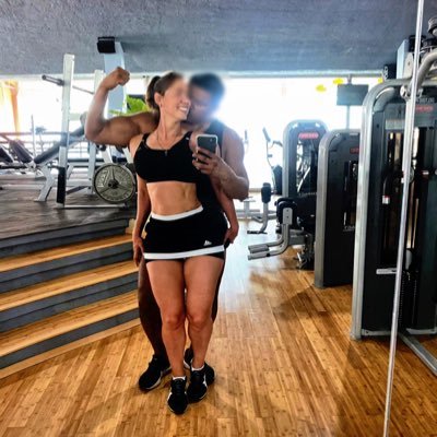 🍆🇲🇽🍑🇷🇺Nos Encanta El Ejercicio Ella Herero Él Hétero Con Permiso De Single Tríos Inter Full Ambos Manejamos La Cuenta Y Ambos Contestamos Los Mensajes!!!