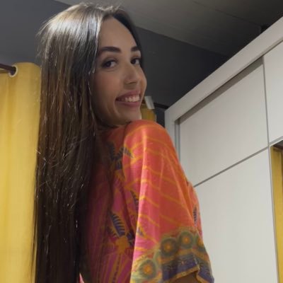 _lenacrf's profile picture. Flamengo do asfalto e do morro, de Deus e do povo e do meu coração! @flamengo