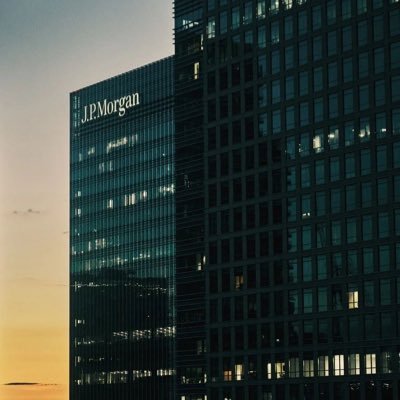 iklilfinance's profile picture. I know little about finance