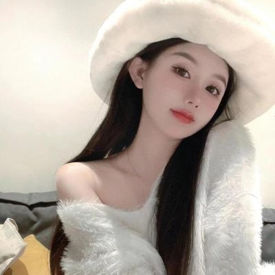 Sandy1642401's profile picture. King huang