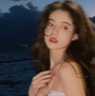 人生のどんな小さなことでも、私は興奮したり、悲しくなったり、感動したりすることがありますが、今でも毎日が大好きです。