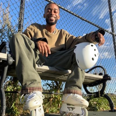 Striving for success by any means #LongLiveE. 👾https://t.co/1CqkyXKEJH